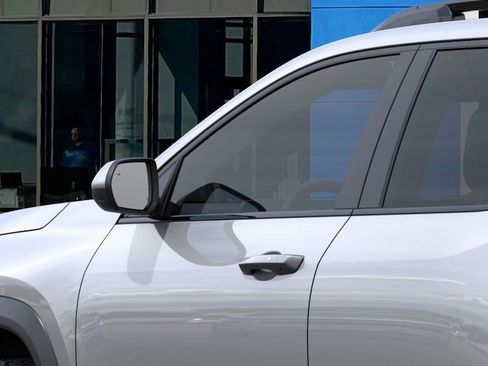 New 2026 Chevrolet Equinox ACTIV image 12