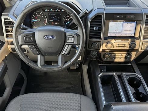 Used 2018 Ford F150 XLT w/ Equipment Group 302A Luxury image 11