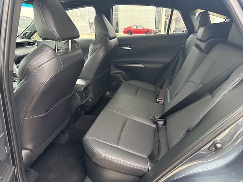 Certified 2023 Toyota Venza Limited image 9