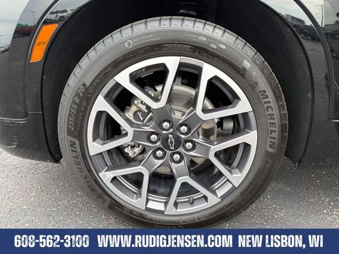 Used 2025 Chevrolet Blazer RS AWD/4WD image 25
