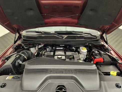 Used 2024 RAM 2500 Laramie w/ Night Edition image 34