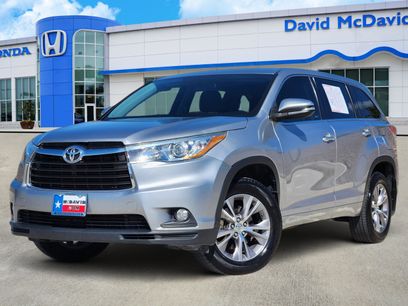 Used 2015 Toyota Highlander LE