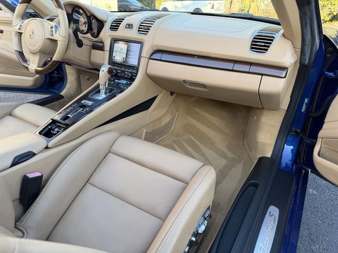 Used 2013 Porsche Boxster S image 8