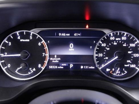Used 2023 Nissan Rogue SV AWD/4WD image 21