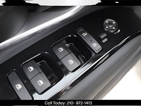 Used 2024 Hyundai Tucson Limited image 20