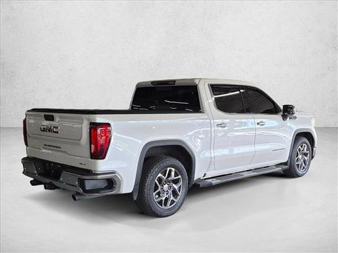 Used 2024 GMC Sierra 1500 SLT w/ SLT Premium Plus Package RWD image 5