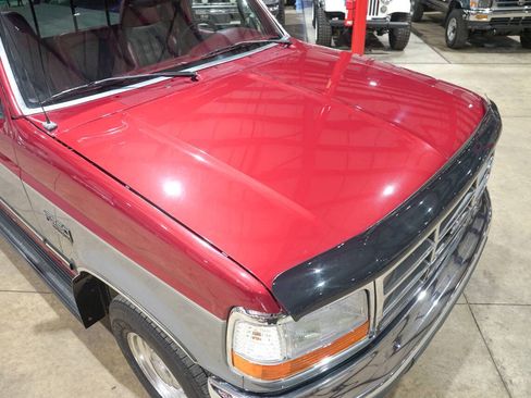 Used 1997 Ford F250 2WD Regular Cab Heavy Duty image 18