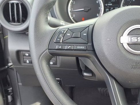 Used 2025 Nissan Kicks Play S FWD image 17