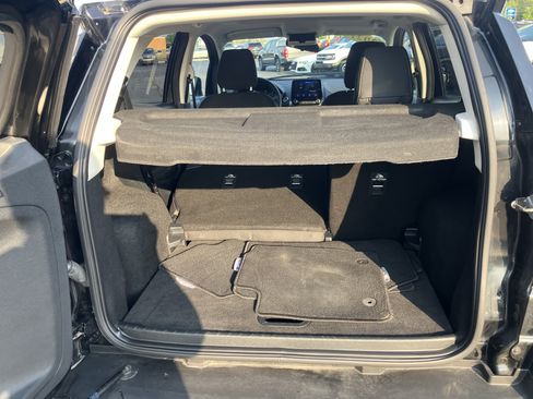 Used 2021 Ford EcoSport SE FWD image 12