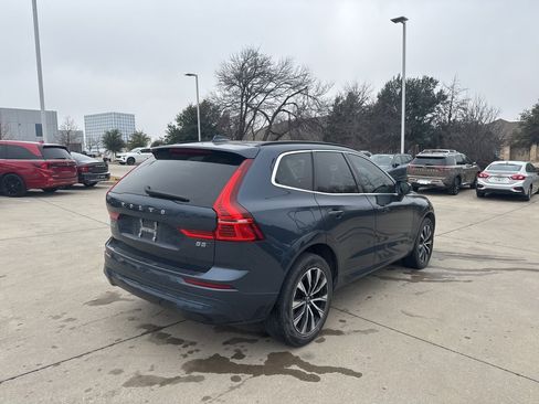 Used 2023 Volvo XC60 B5 Core image 5