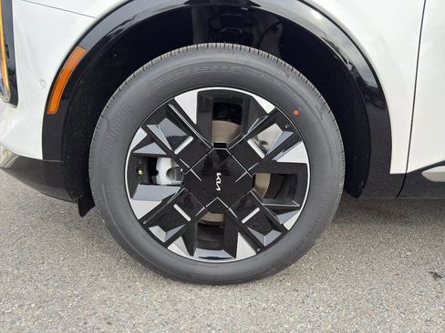 New 2026 Kia Sportage SX Prestige image 8