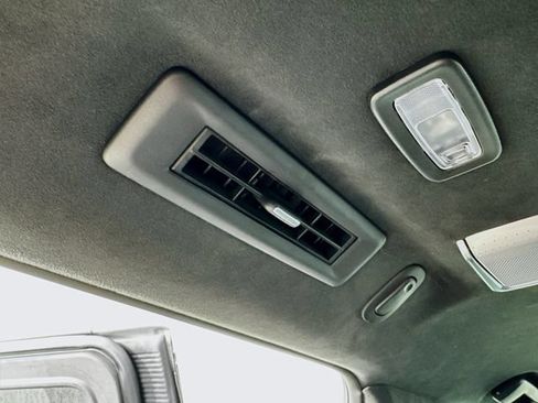 Used 2025 Cadillac Escalade Sport Platinum w/ LPO, Floor Liner Package AWD/4WD image 37
