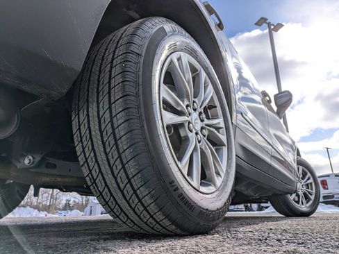 Used 2023 Cadillac XT5 Premium Luxury image 37