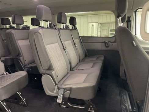 Used 2023 Ford Transit 350 XLT image 32