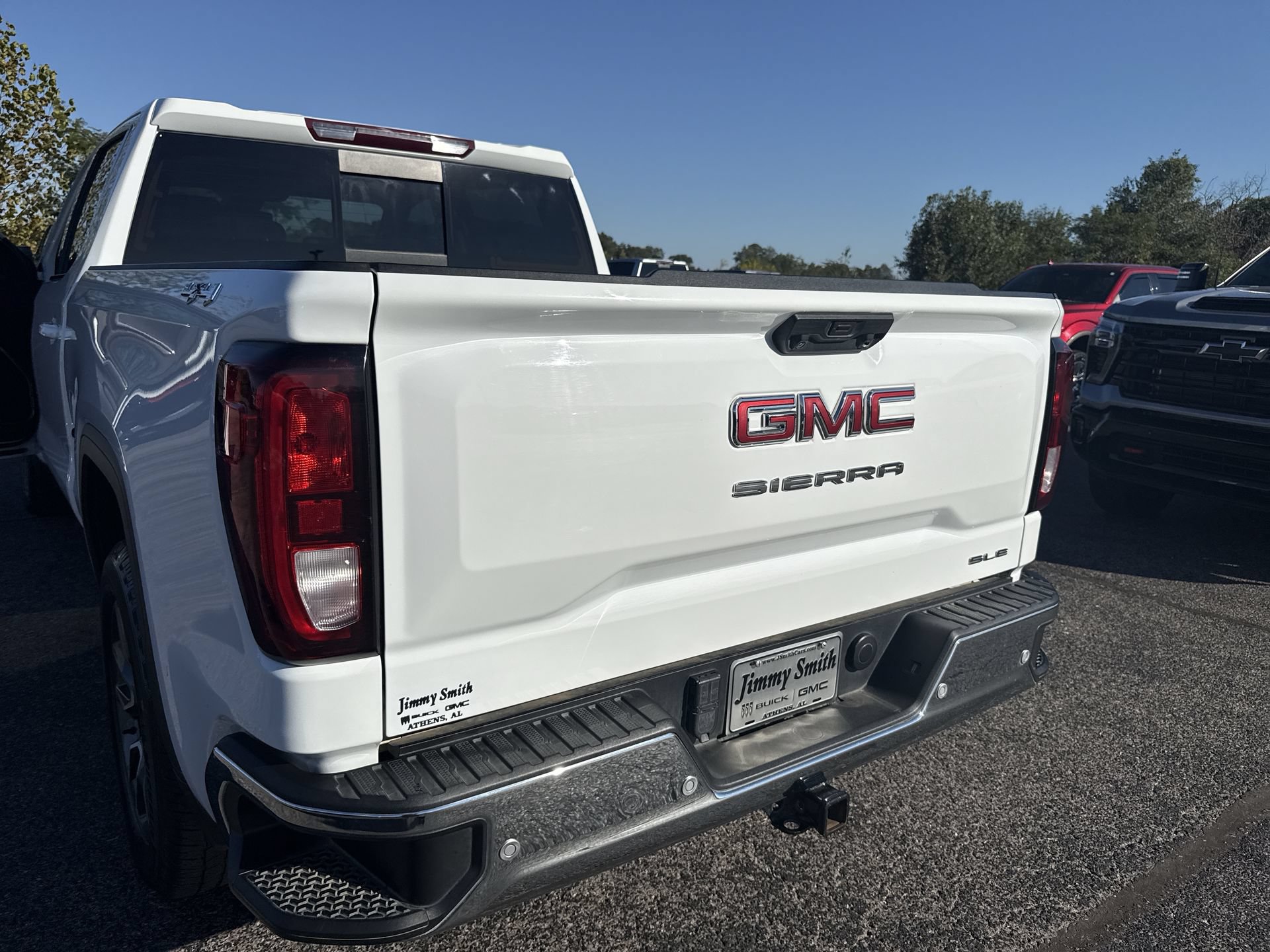 Certified 2024 GMC Sierra 1500 SLE w/ Preferred Package AWD/4WD image 33