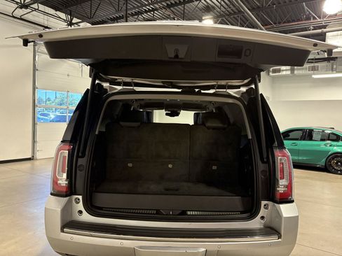 Used 2018 GMC Yukon Denali AWD/4WD image 37