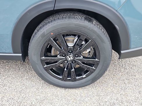 Certified 2026 Honda HR-V Sport image 8