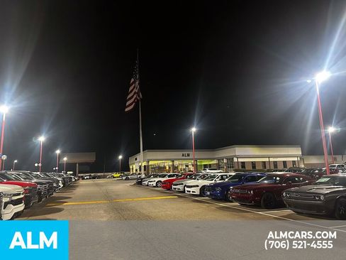 Used 2022 Hyundai Elantra Limited image 42