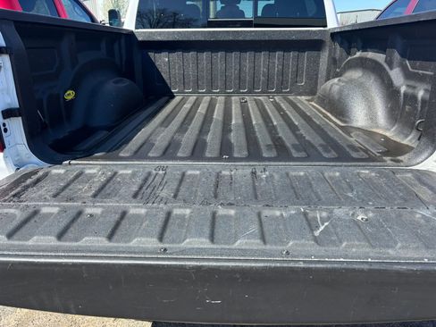 Used 2019 RAM 1500 Big Horn image 5