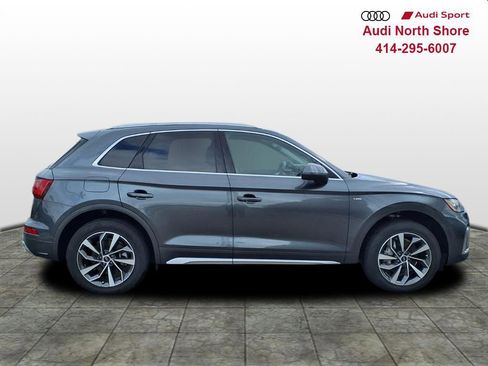 Used 2023 Audi Q5 2.0T Premium Plus w/ Premium Plus Package AWD/4WD image 2