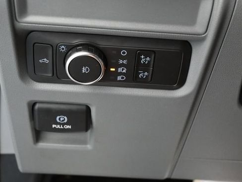 Used 2021 Ford F150 XLT AWD/4WD image 14