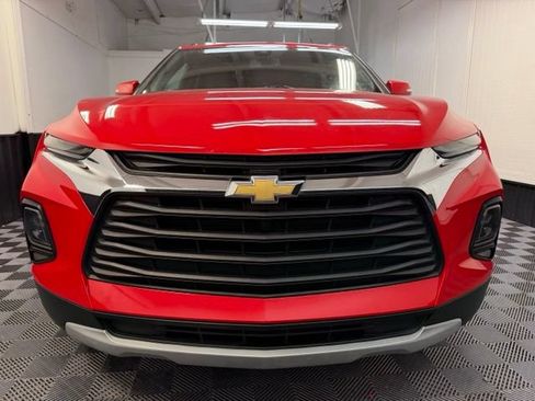 Used 2022 Chevrolet Blazer LT AWD/4WD image 2