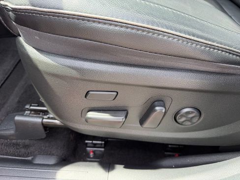 Used 2023 Hyundai Santa Fe Limited AWD/4WD image 23