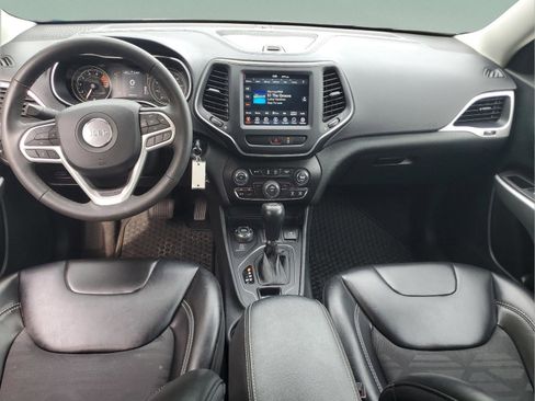Used 2022 Jeep Cherokee Latitude w/ Sun & Sound Group AWD/4WD image 8