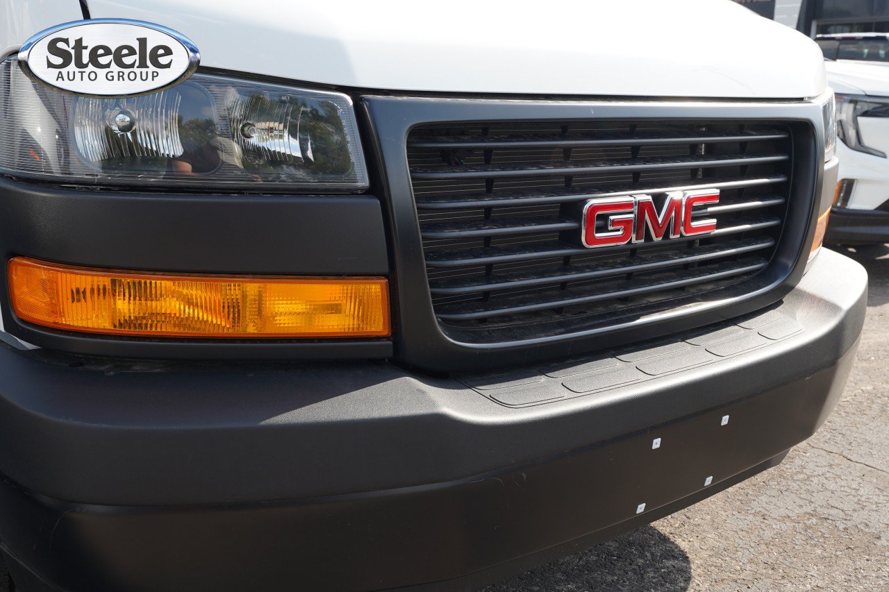 New 2026 GMC Savana 2500 Extended w/ Driver Convenience Package RWD image 27