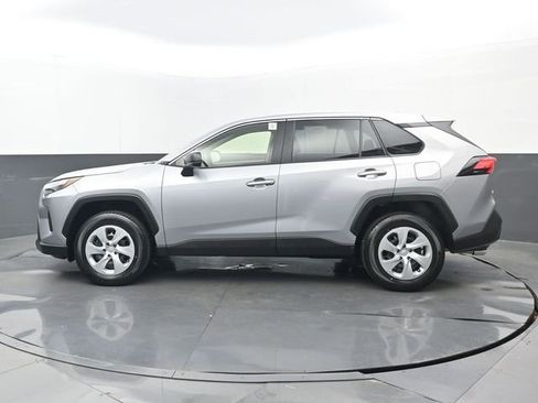 Used 2025 Toyota RAV4 LE FWD image 20