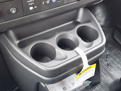 New 2025 Chevrolet Express 3500 LS w/ Chrome Appearance Package image 22