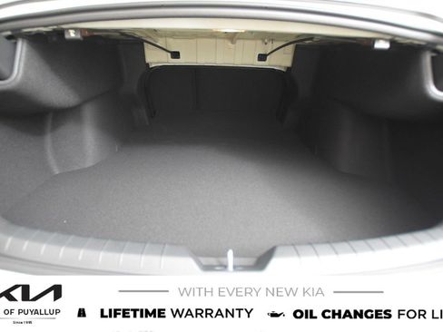 New 2026 Kia K5 LXS image 19