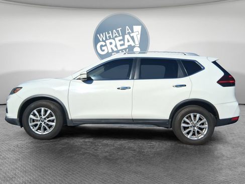 Used 2020 Nissan Rogue SV FWD image 7