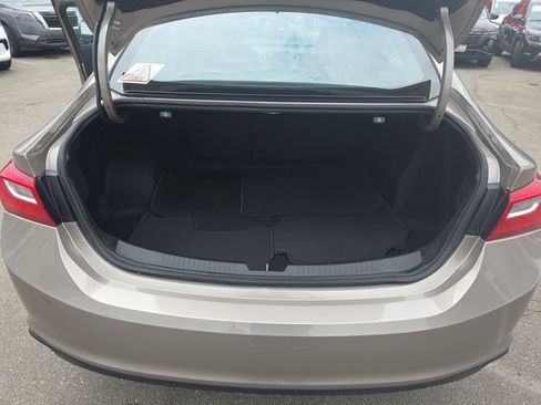 Used 2023 Chevrolet Malibu LT FWD image 20
