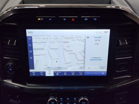 Used 2021 Ford F150 XLT w/ Equipment Group 302A High image 34