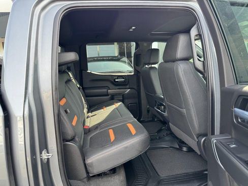 Used 2021 GMC Sierra 1500 AT4 w/ AT4 Premium Package AWD/4WD image 13