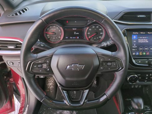 Certified 2022 Chevrolet TrailBlazer RS w/ Sun and Liftgate Package image 12