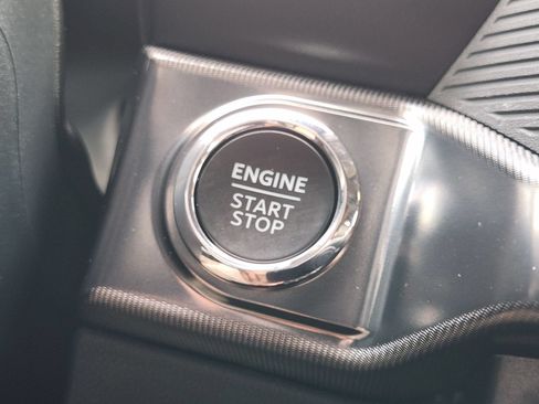Used 2025 Ford F150 Raptor AWD/4WD image 23