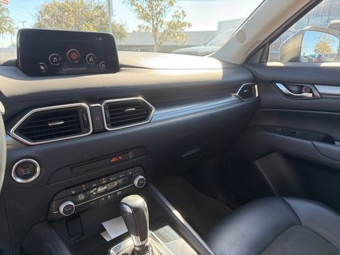 Used 2020 MAZDA CX-5 Touring image 27