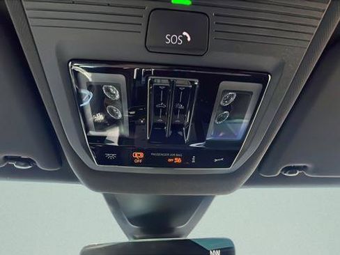 New 2026 Volkswagen Atlas Cross Sport SE AWD/4WD image 18