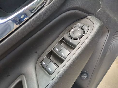 Used 2022 Chevrolet Equinox LT AWD/4WD image 18
