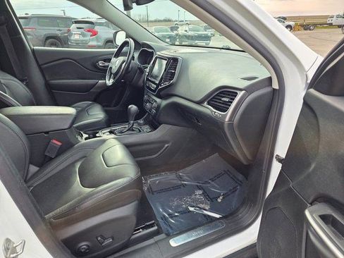 Used 2021 Jeep Cherokee Limited w/ Elite Package AWD/4WD image 19