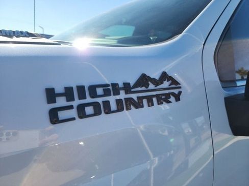 New 2026 Chevrolet Silverado 2500 High Country w/ Technology Package image 12