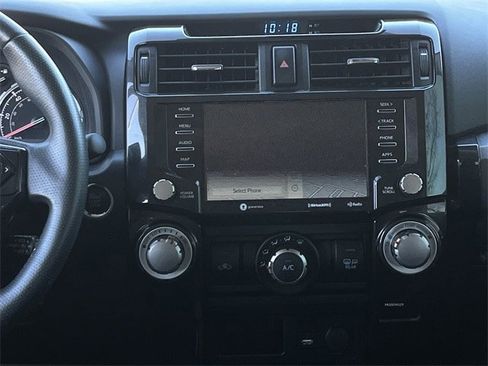 Used 2020 Toyota 4Runner Venture image 18