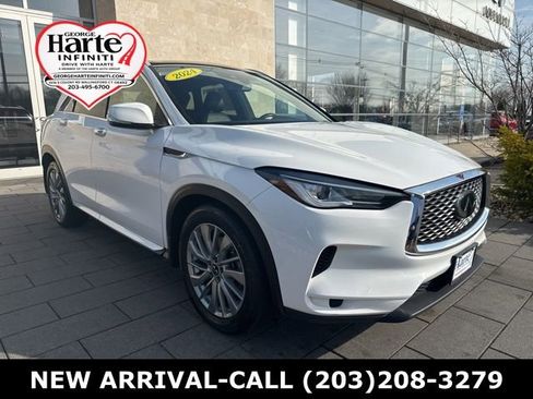 Certified 2024 INFINITI QX50 Luxe image 1