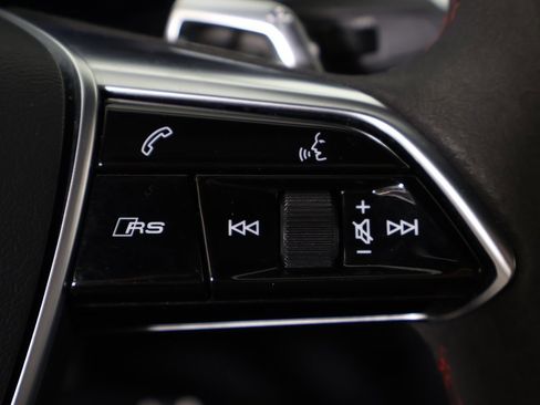 Used 2022 Audi RS 7 4.0T image 48