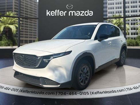 Certified 2026 MAZDA CX-5 Select AWD/4WD image 3
