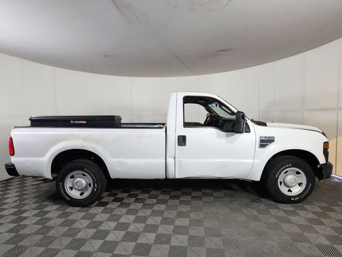 Used 2008 Ford F250 XL RWD image 8