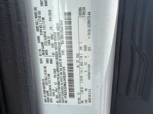 Used 2018 Ford Transit 350 XL RWD image 10