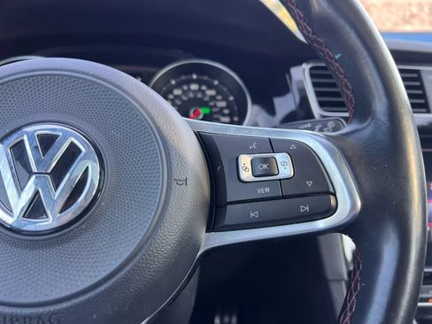 Used 2021 Volkswagen GTI SE FWD image 44